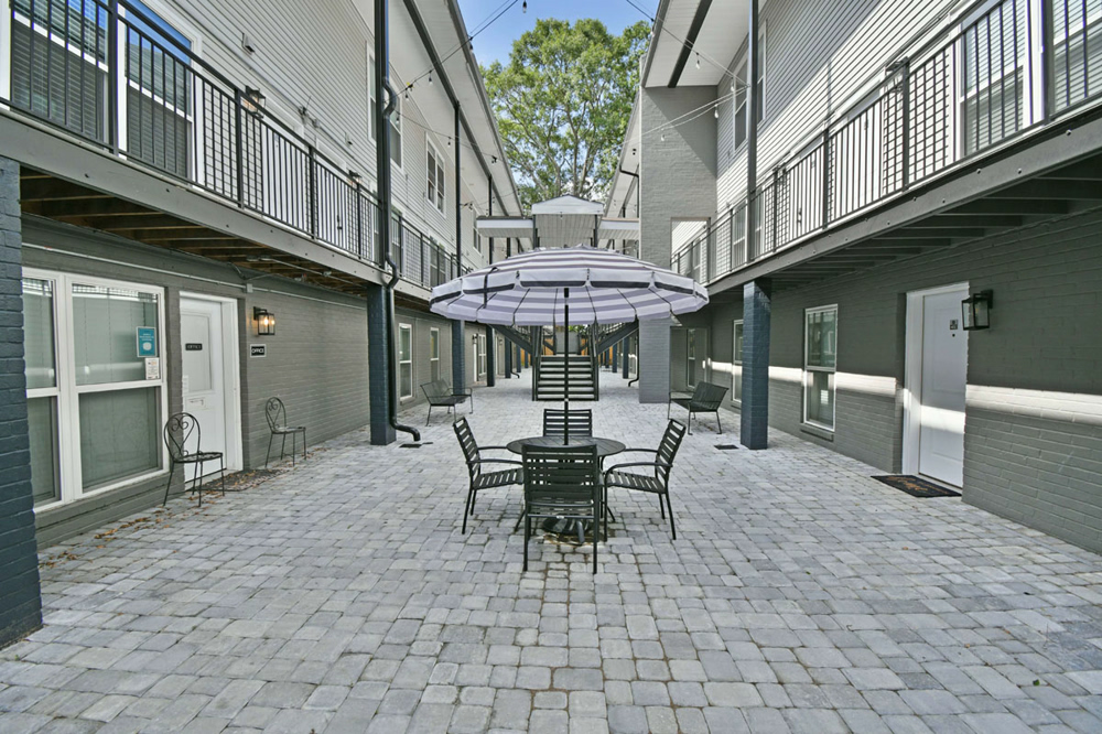Apartments in Baton Rouge, LA Ingleside Gardens Apartments (833